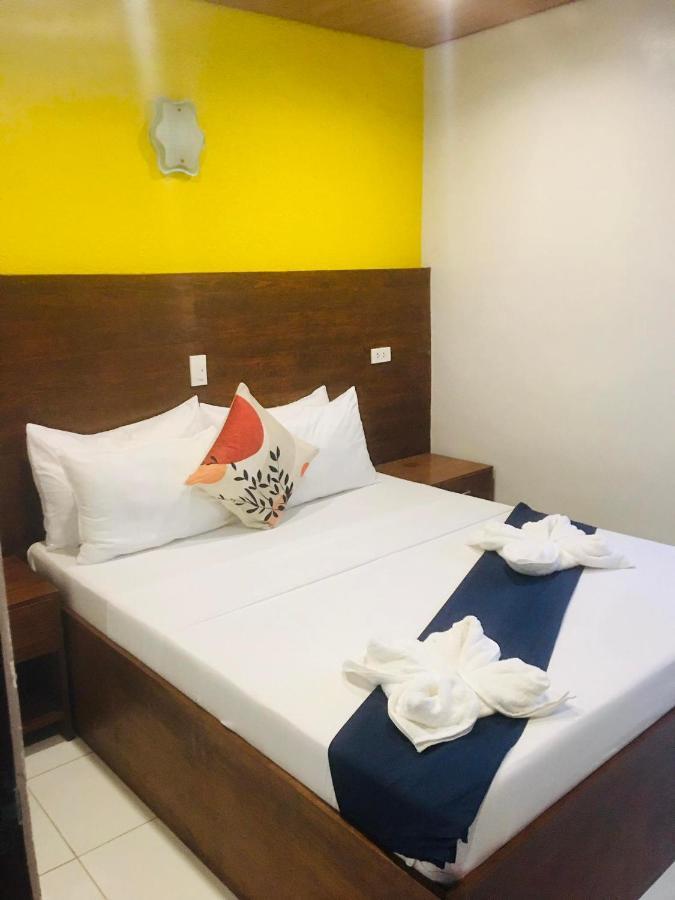 A&A Abe Bayfront Inn Корон Экстерьер фото