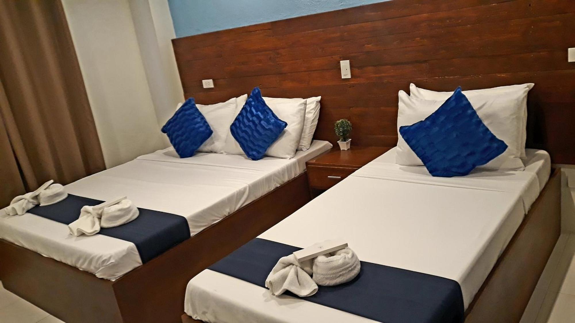 A&A Abe Bayfront Inn Корон Экстерьер фото